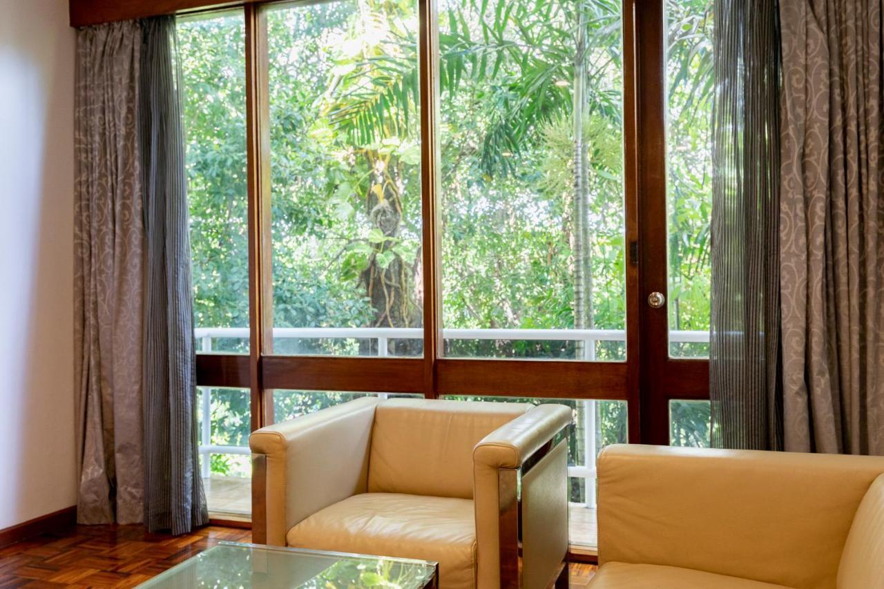 Airways Hotel Port Moresby Extérieur photo
